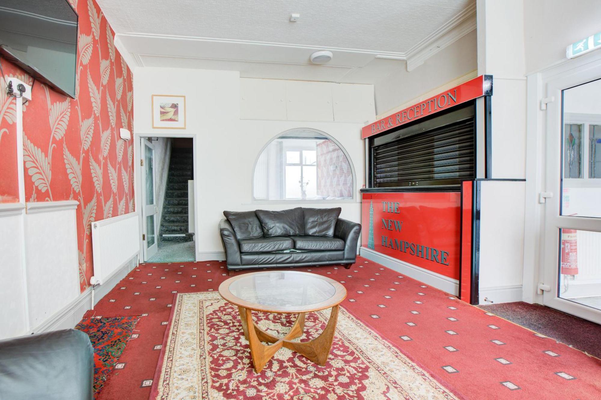The Sandringham Court Hotel & Apartment Welcoming Large And Small Groups For 15 Years Blackpool Eksteriør billede